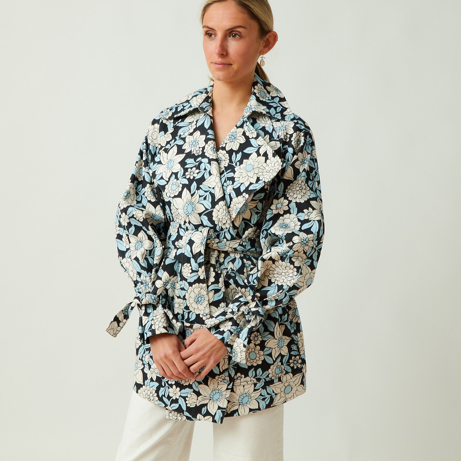 Christian Wijnants Cyras Coat Sale – Atlantic Nantucket 