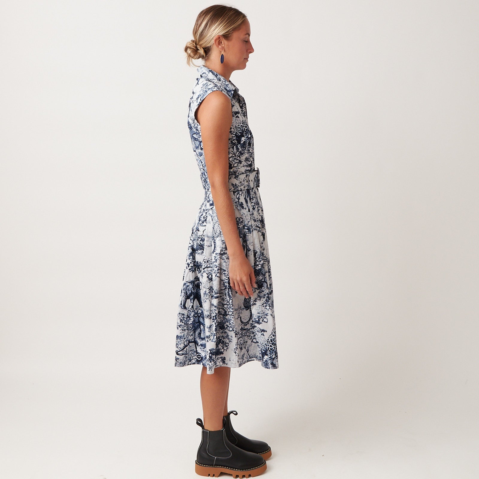 Samantha Sung Sleeveless Dress in Safari – Atlantic Nantucket