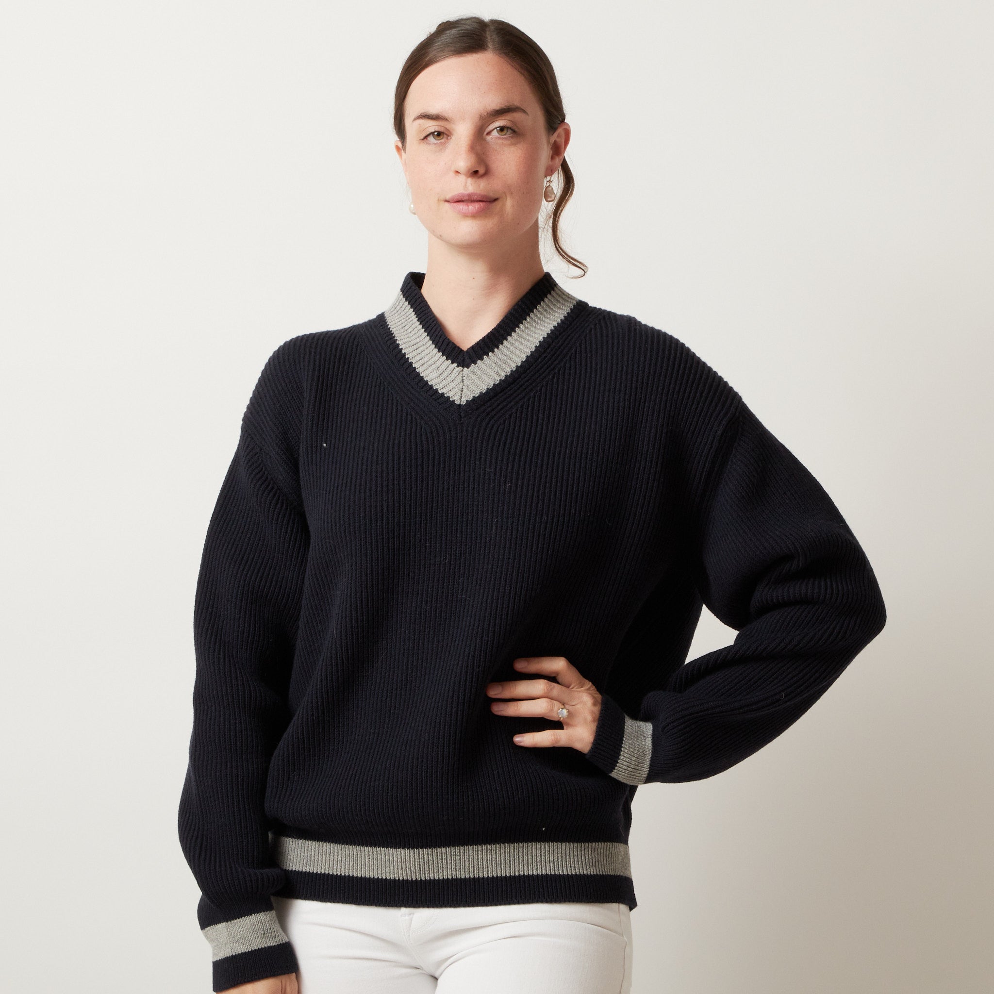 【美品】sofie d'hoore メリノエクストラファイン Vネックニット SOFIE D'HOORE MARK レディース Vネックボリュームリブセーター OTTI