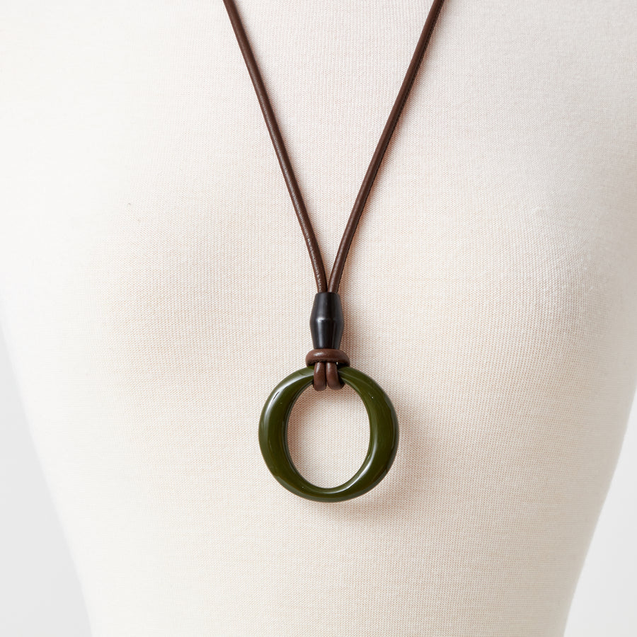 Lacquered Forest O-Ring Necklace