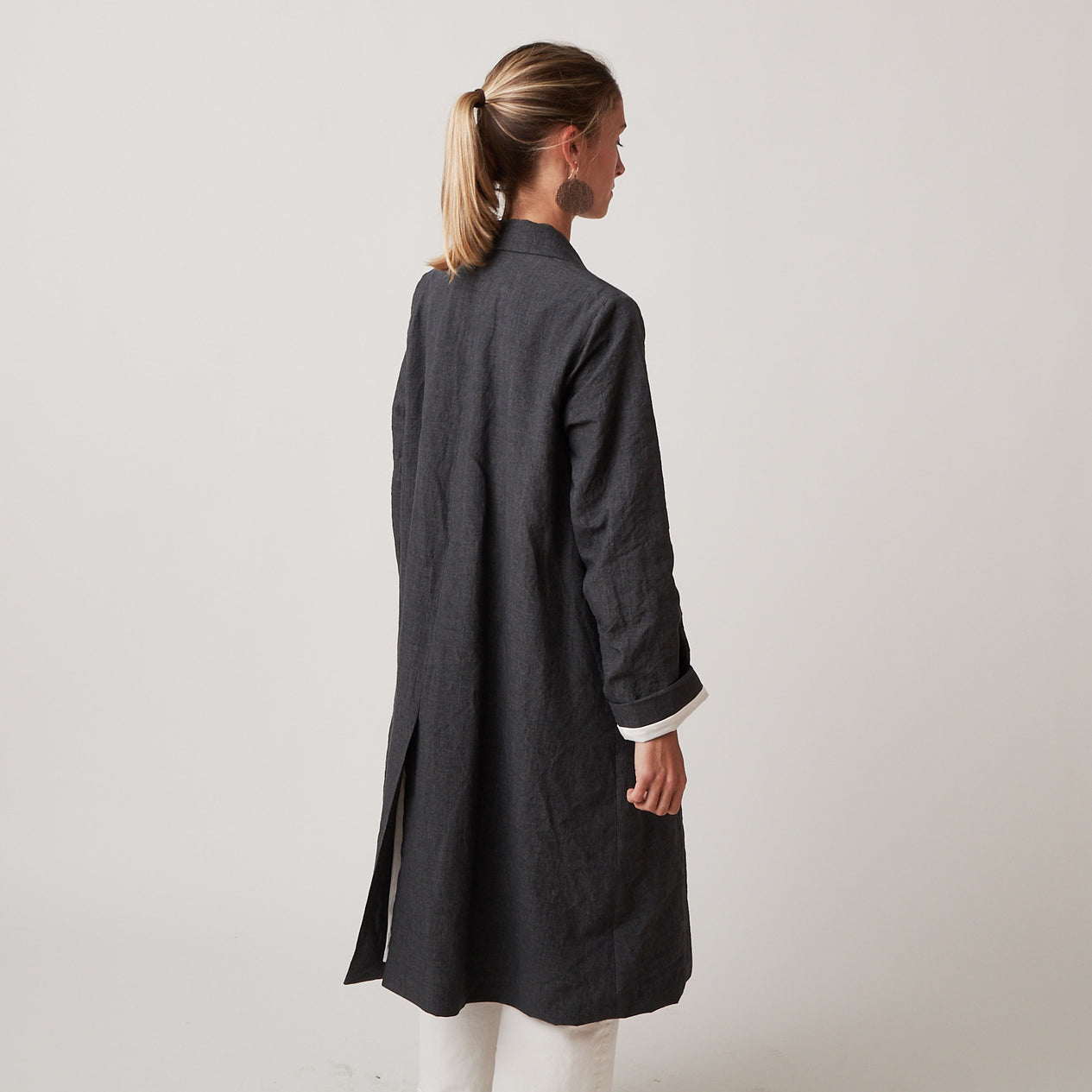 Bergfabel Farmer Coat in Navy-Grey