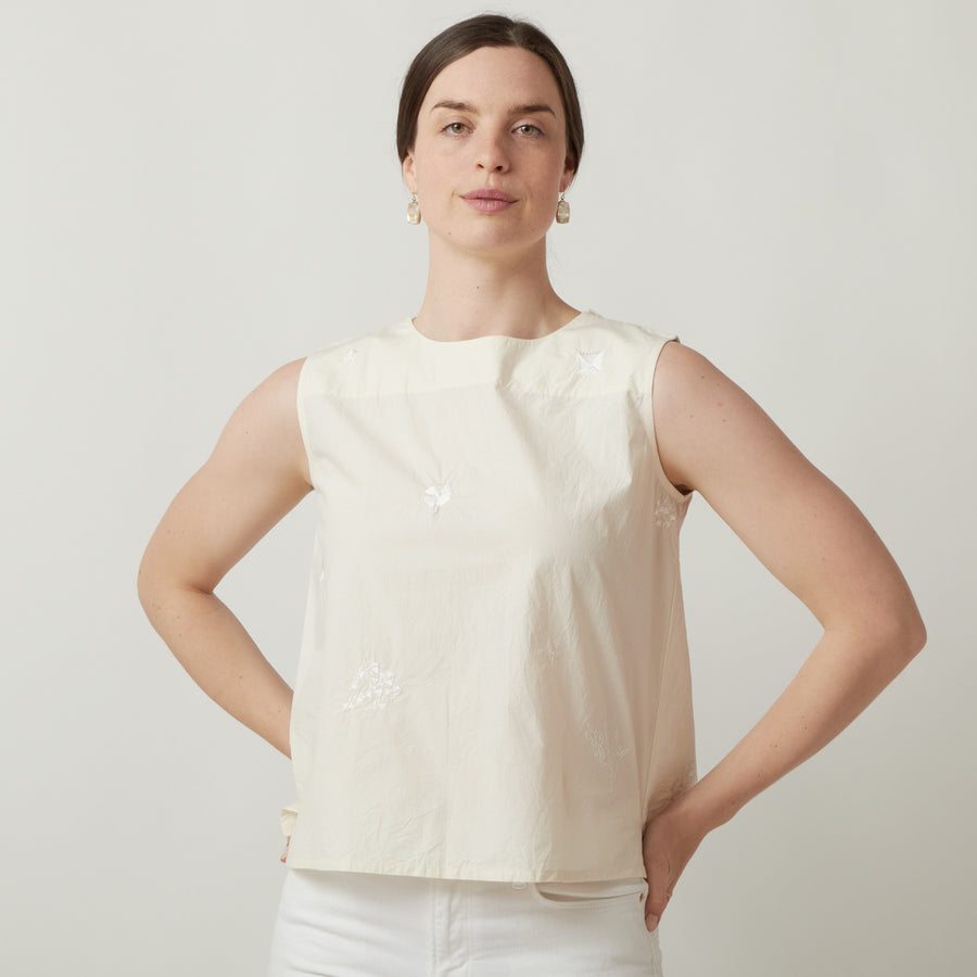 AO Dress White Embroidered Sleeveless Top