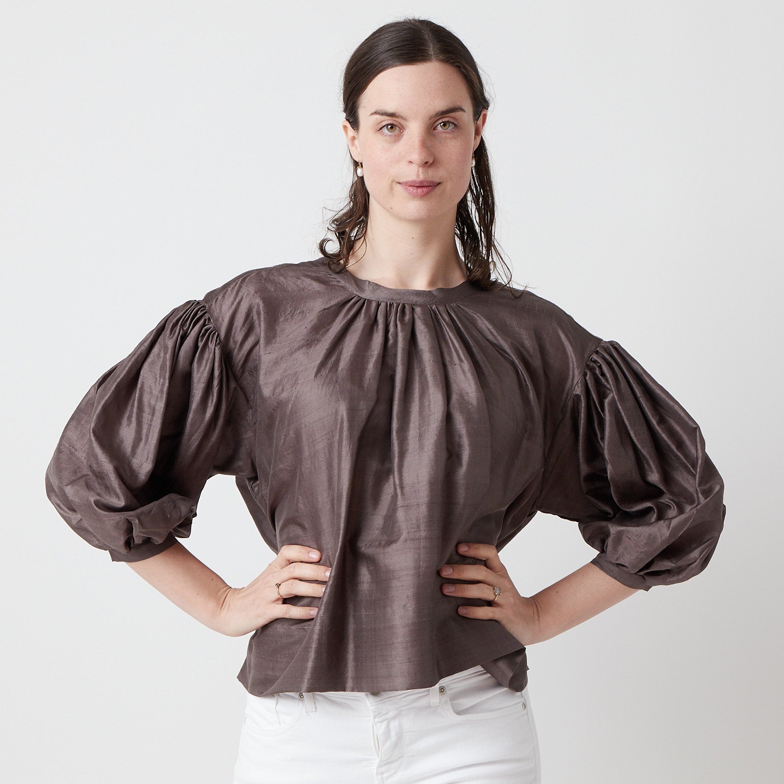 トップス BUNON Silk Back button blouse & gilet Silk Back button blouse&gilet（2color） - poooL (online shop)