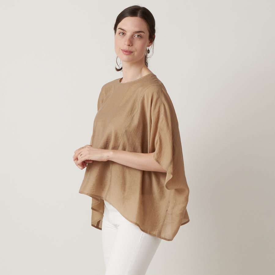 Arch The Wide Cut Belted Top